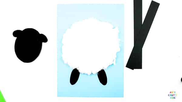 Arty Crafty Kids | 3D Spring Lamb Craft for Kids to make. A fun, playful craft idea for Easter and Spring. Simply download the lamb template to get started! #artycraftykids