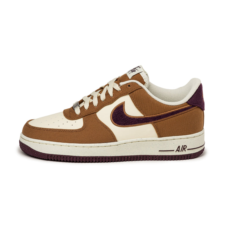 Nike Air Force 1 '07 LV8