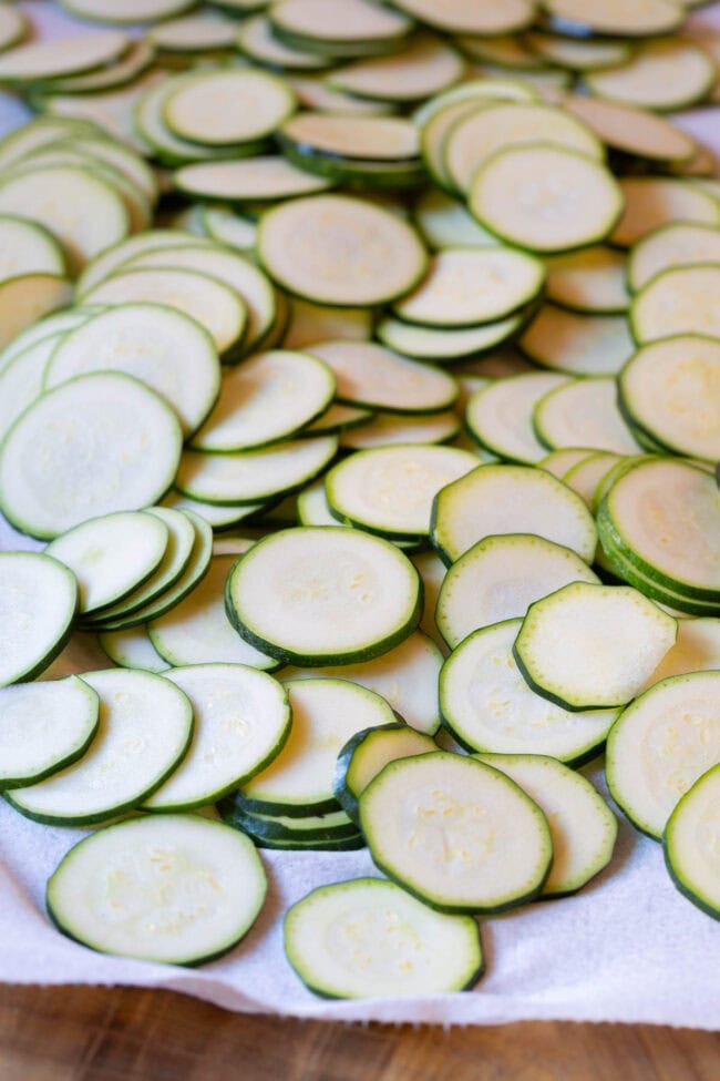 Fresh zucchini sliced into thin pieces. 