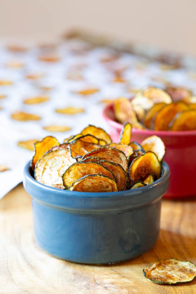 Baked Zucchini Chips in blue bowl