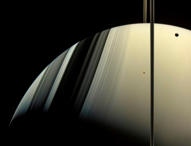 Saturn ring shadows