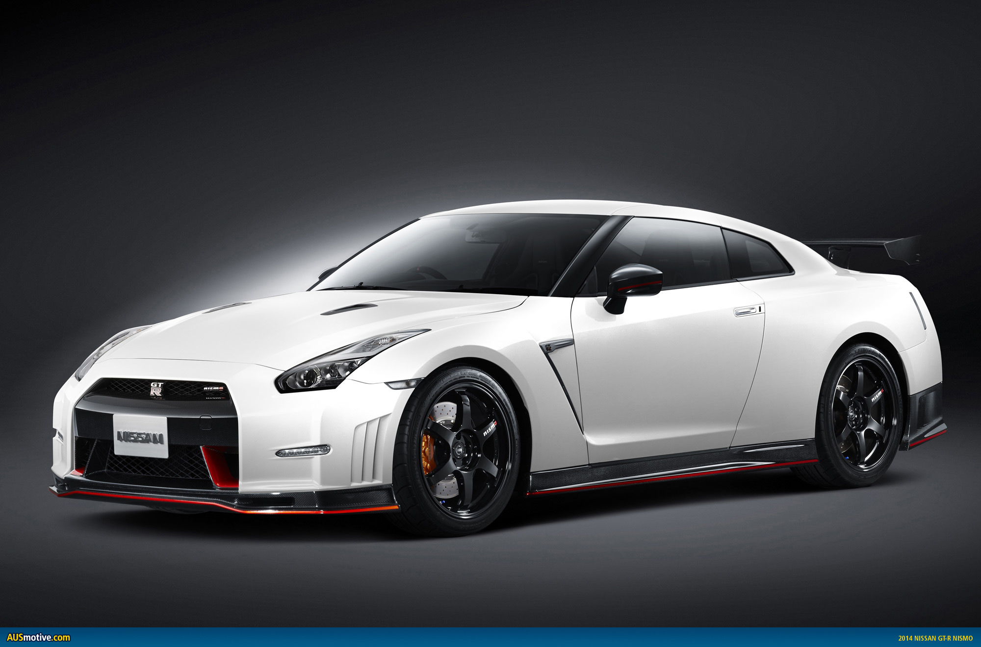 Nissan skyline gt-r stats