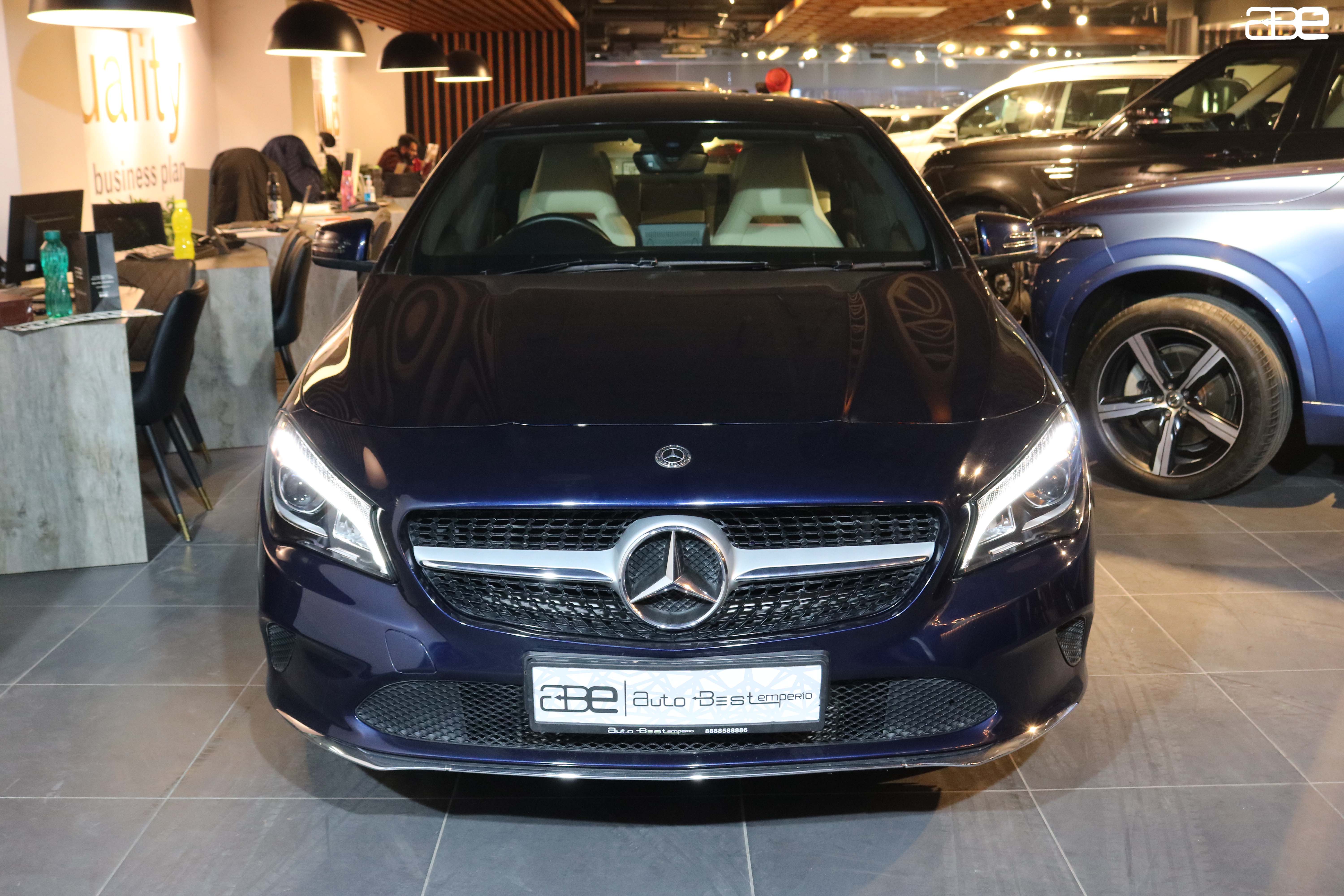 Mercedes-Benz CLA 200 SPORT