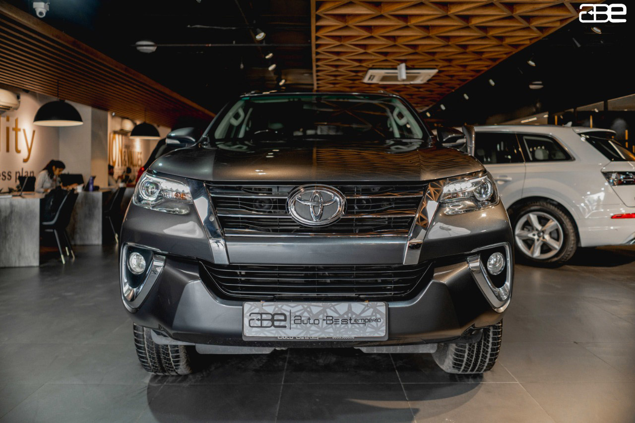 Toyota Fortuner 4*2 M/T