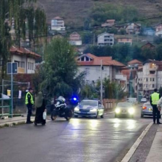 Užas u Novom Pazaru: Pronađeno telo muškarca nasred ulice FOTO