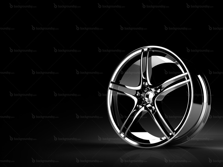 Chrome rim on black