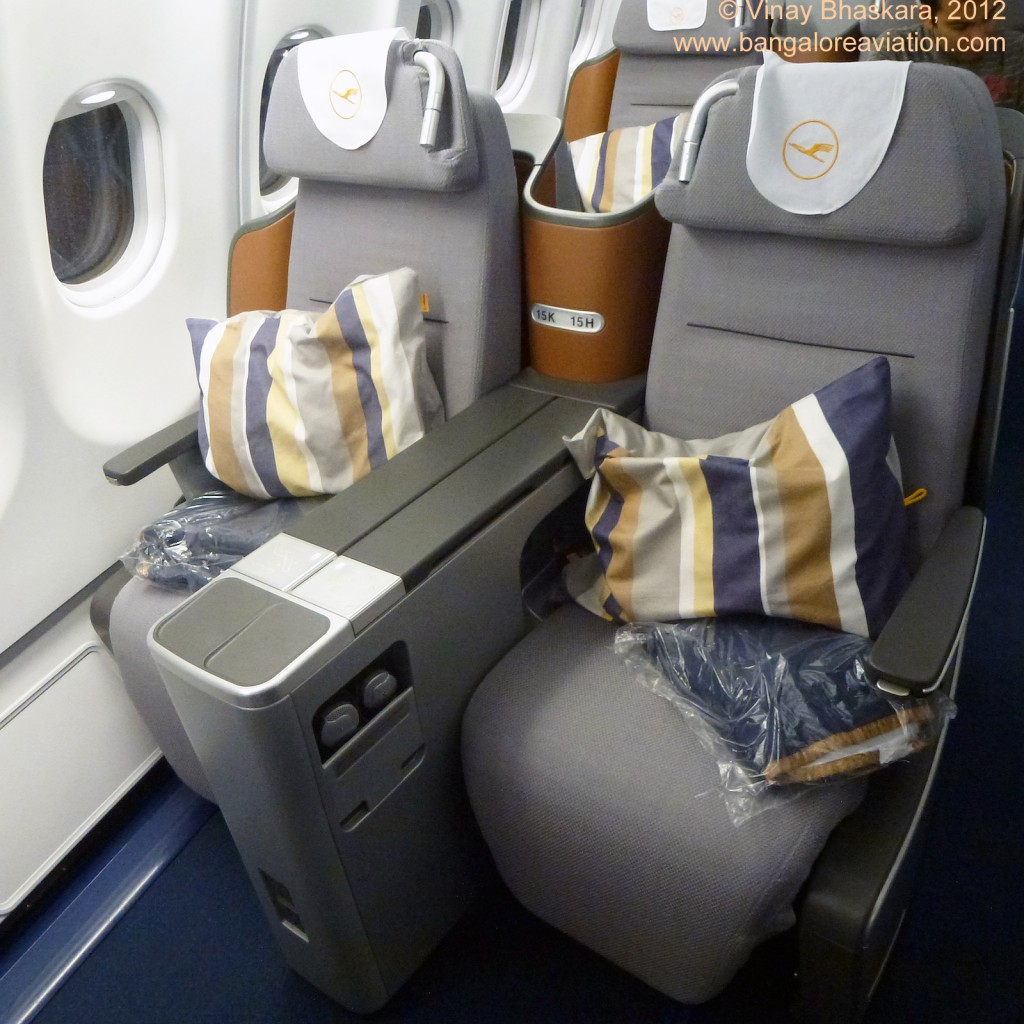 In-flight review: Lufthansa new Business Class: Boeing 747-8i and ...