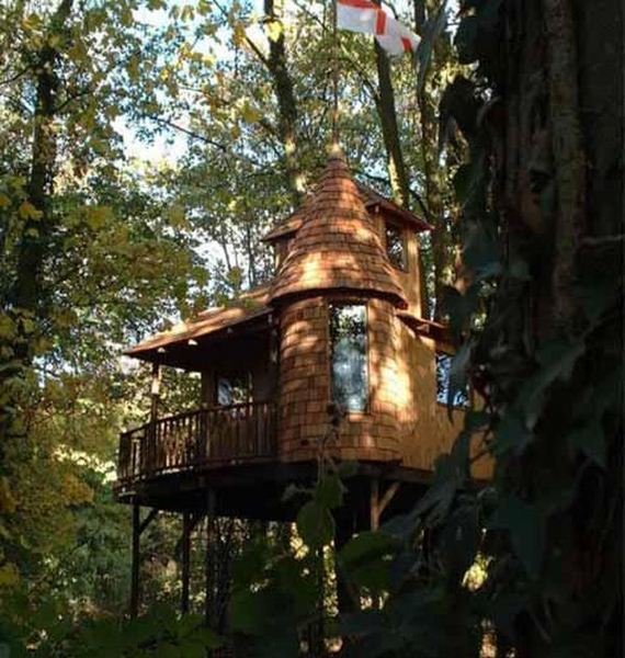 tree-houses-for-adults