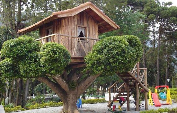 tree-houses-for-adults