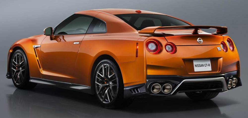 New Nissan GTR Back picture, Rear view photo and Exterior image