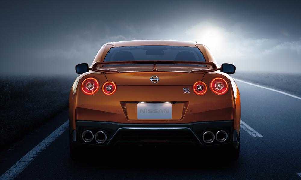 New Nissan GTR Back picture, Rear view photo and Exterior image