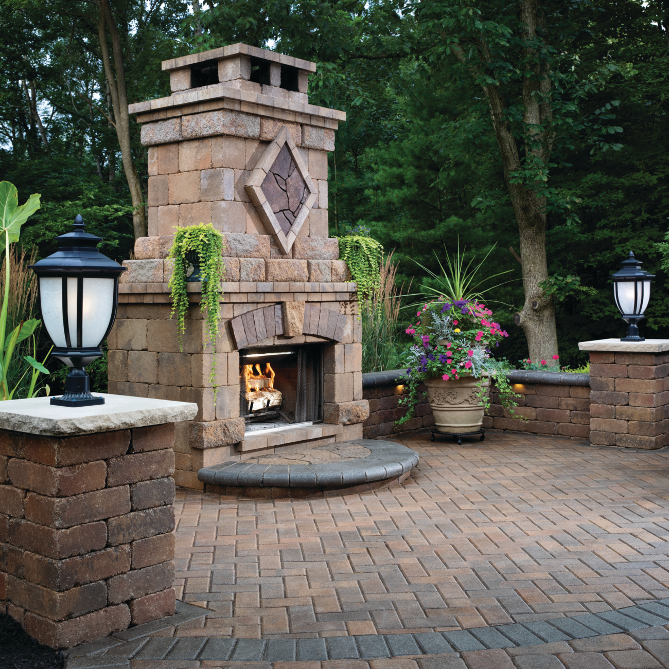 holland bristol belgard fireplace tumbled wall block