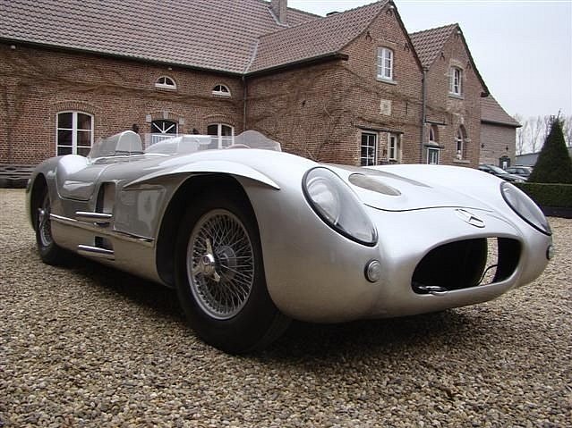 Replica Of The Mercedes Benz 300 Slr Available In The Market Benzinsider Com A Mercedes Benz Fan Blog