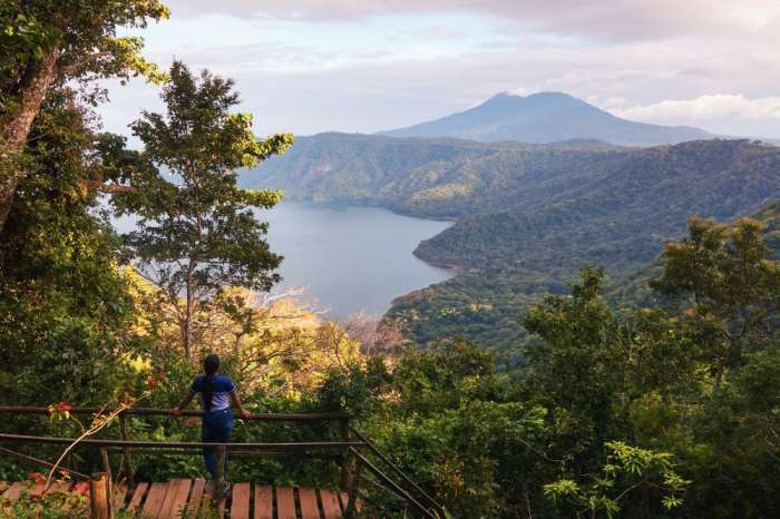 Holidays To Apoyo Lagoon