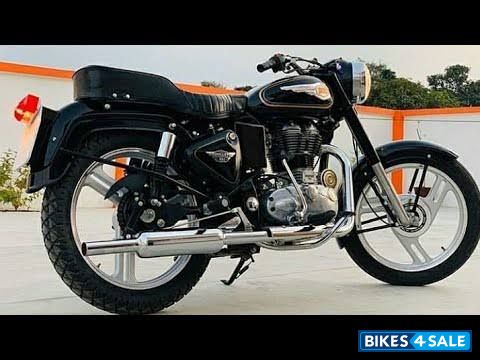 Black Royal Enfield Bullet Standard 350