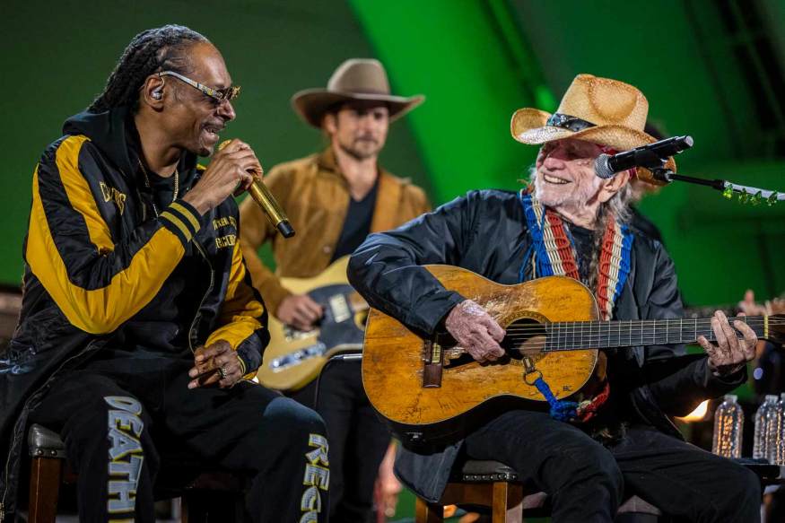 Snoop Dogg and Willie Nelson