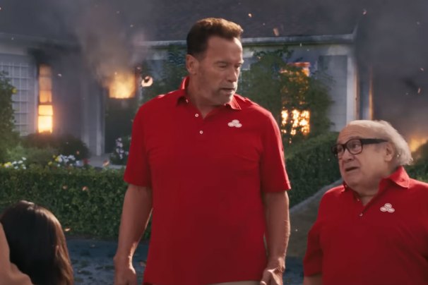 "Like a Good Neighbaaa" feat. Arnold Schwarzenegger & Danny DeVito | State Farm® Commercial