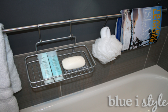 Bath tub organization