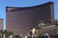 wynn-hotel-las-vegas-exterior.jpg