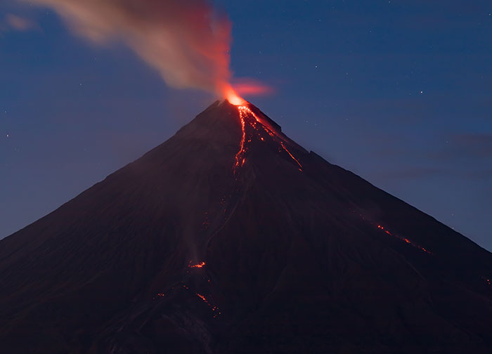 Experts Raise The Alarm About Incoming Massive Volcanic Eruption: “Humanity Does Not Have Any Plan”