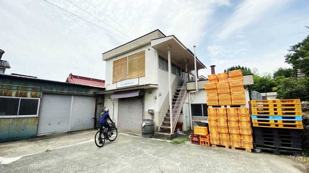 塩山洋酒醸造はお休みでした