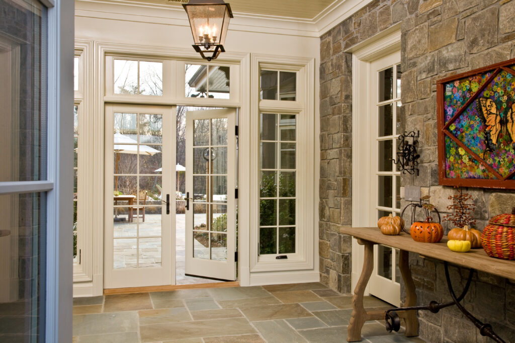 Vienna VA Rear Entryway | Classic / Traditional