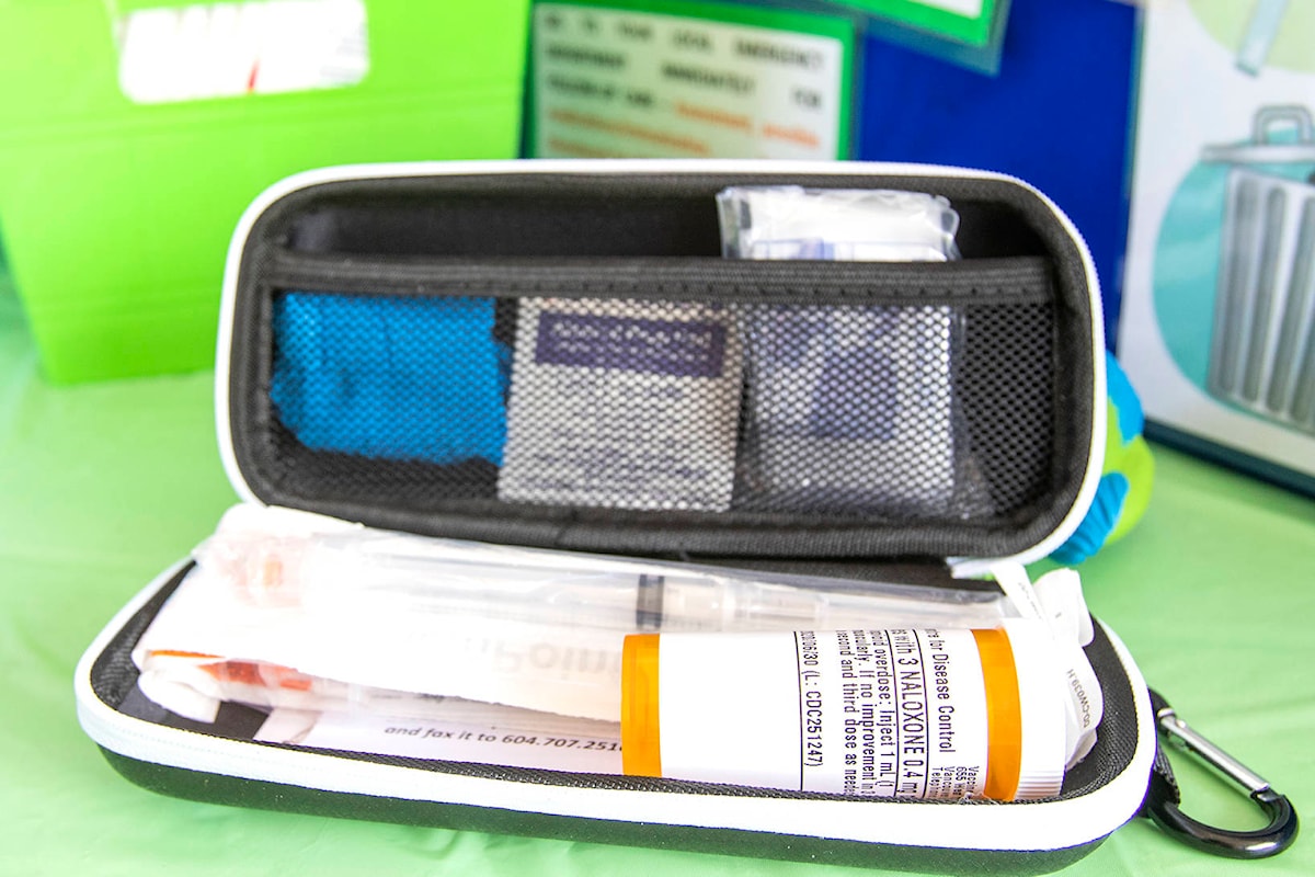 Salmon Arm gets a crash course in overdose response and Naloxone ...