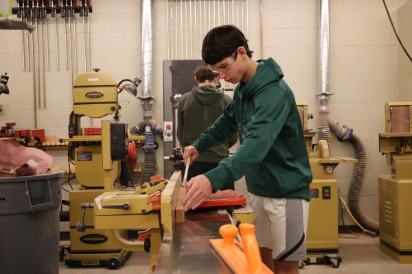 Woods class creates cutting boards to donate