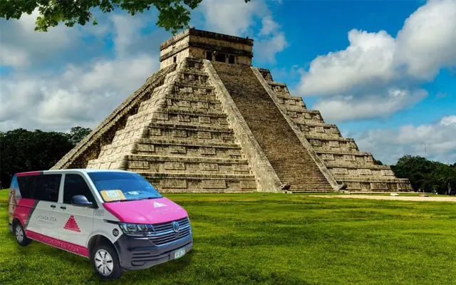 Private Chichen Itza