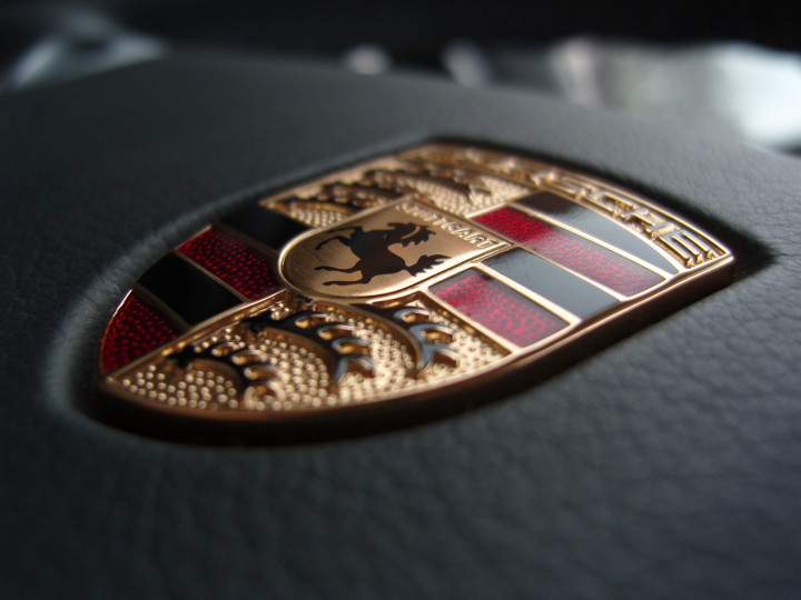 Porsche Car Symbol