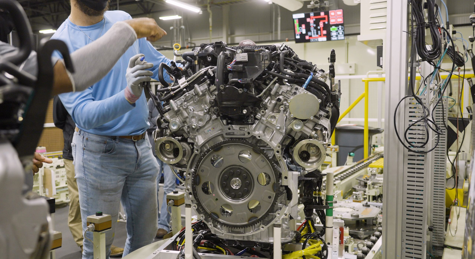 Toyota Invests $383 Million Into U.S. Four-Cylinder Engine Production ...