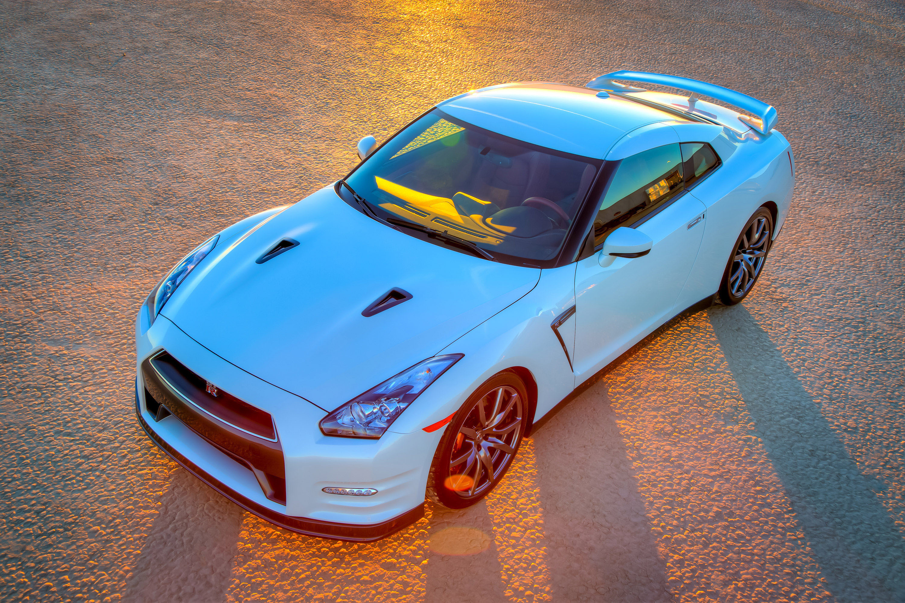 2014 Nissan GT-R - HD Pictures @ carsinvasion.com