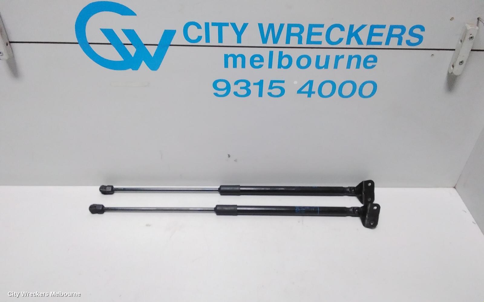 HOLDEN ASTRA 2018 Hatch Strut