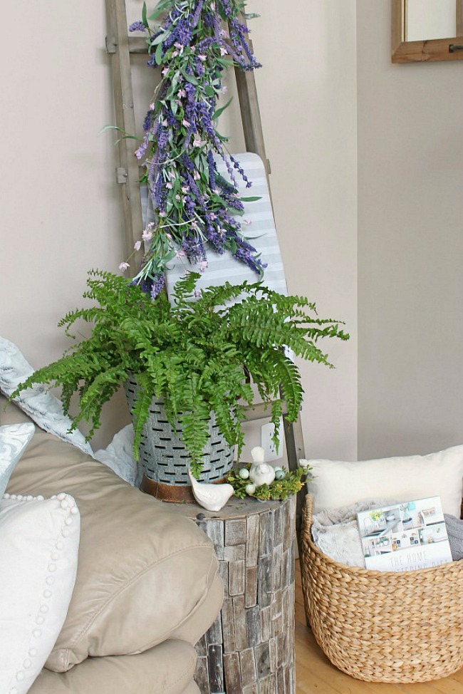 Lavender garland on a wood ladder.