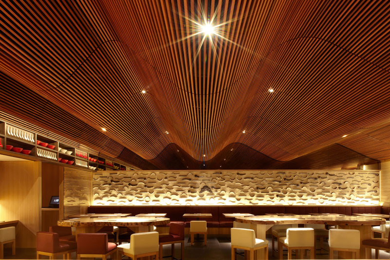 20 Wooden Ceilings That Add A Sense Of Warmth To The Interior 