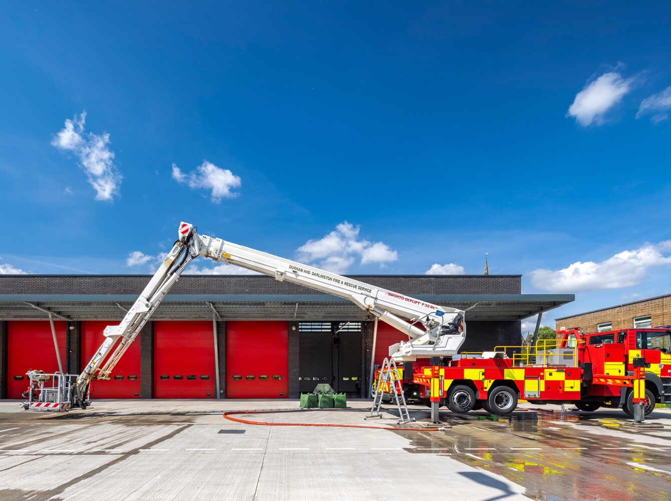 Darlington-Fire_2-Column_IMG02