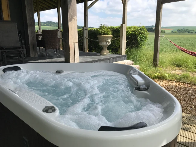 Secluded hot tub lodge