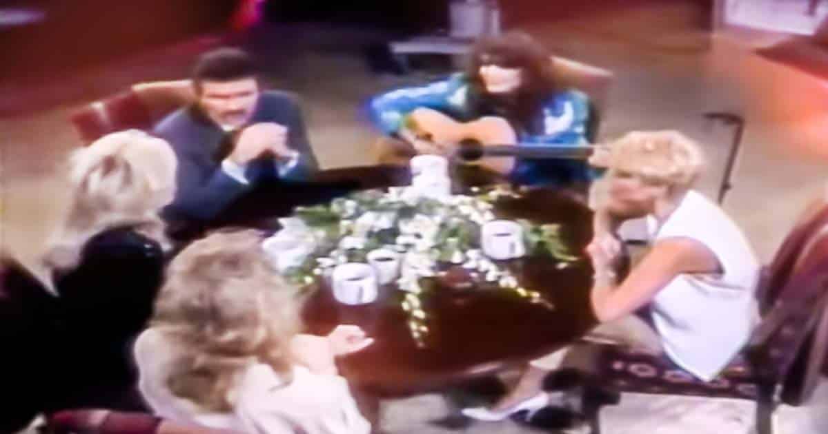 Revisiting the Time Dolly Parton and Country Queens Sang Together on Burt Reynolds' Show