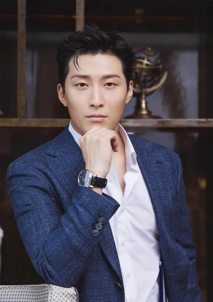 Shawn Dou