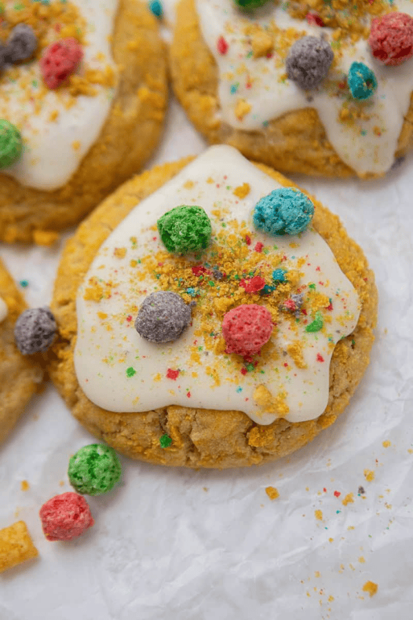 Crumbl Berry Crunch Cookies