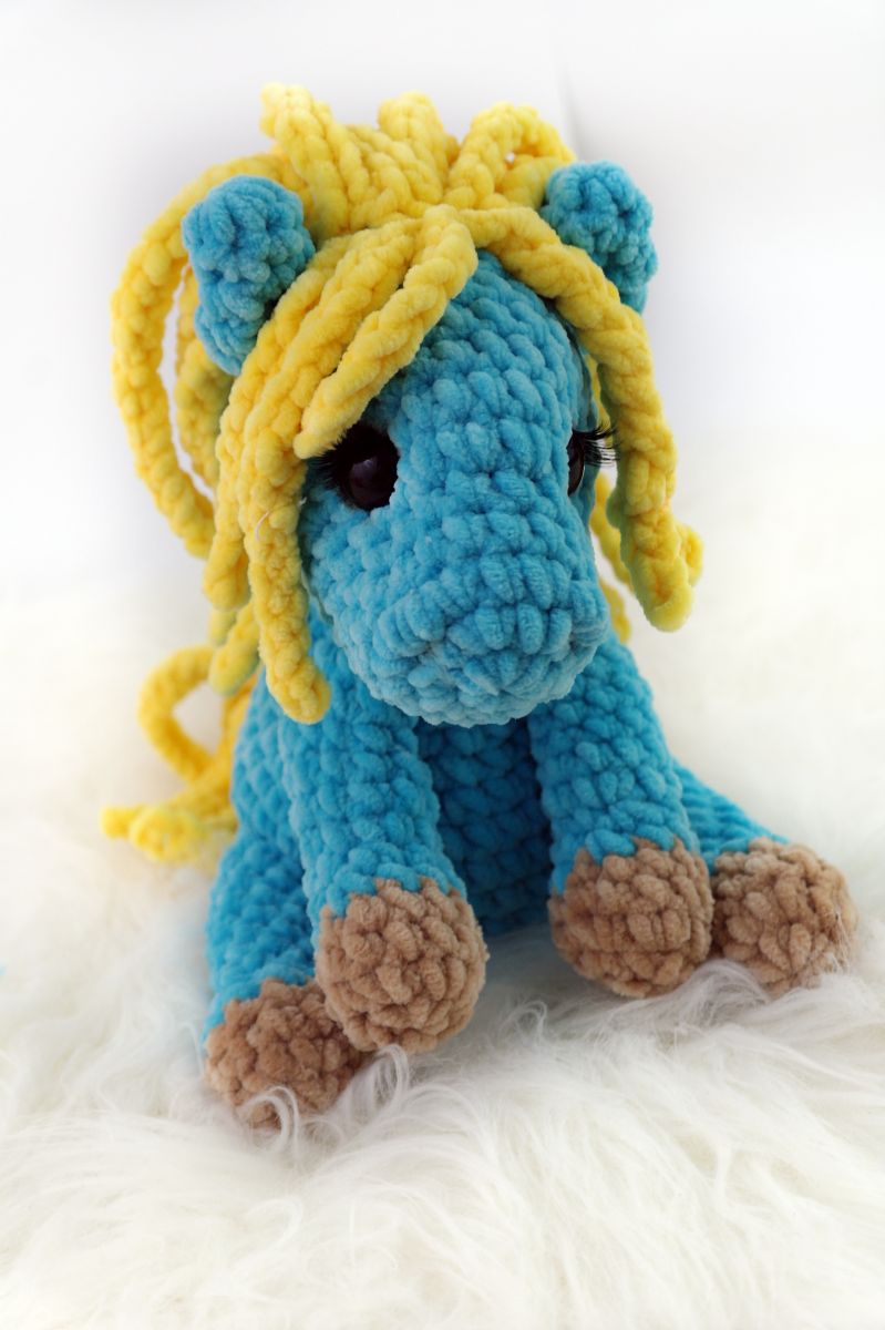 Blog-Inhaltsbild für 'Crochet Pattern Little Horse'