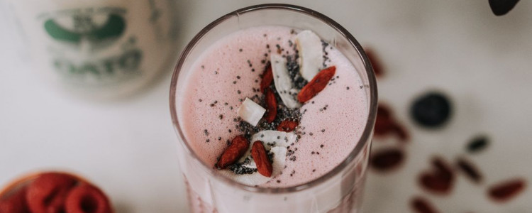 Oato's Goji Berry Smoothie