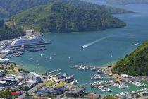 Rough seas cause vehicle damage and minor injury on Interislander ferry