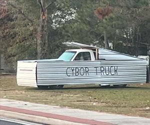 cybor truck