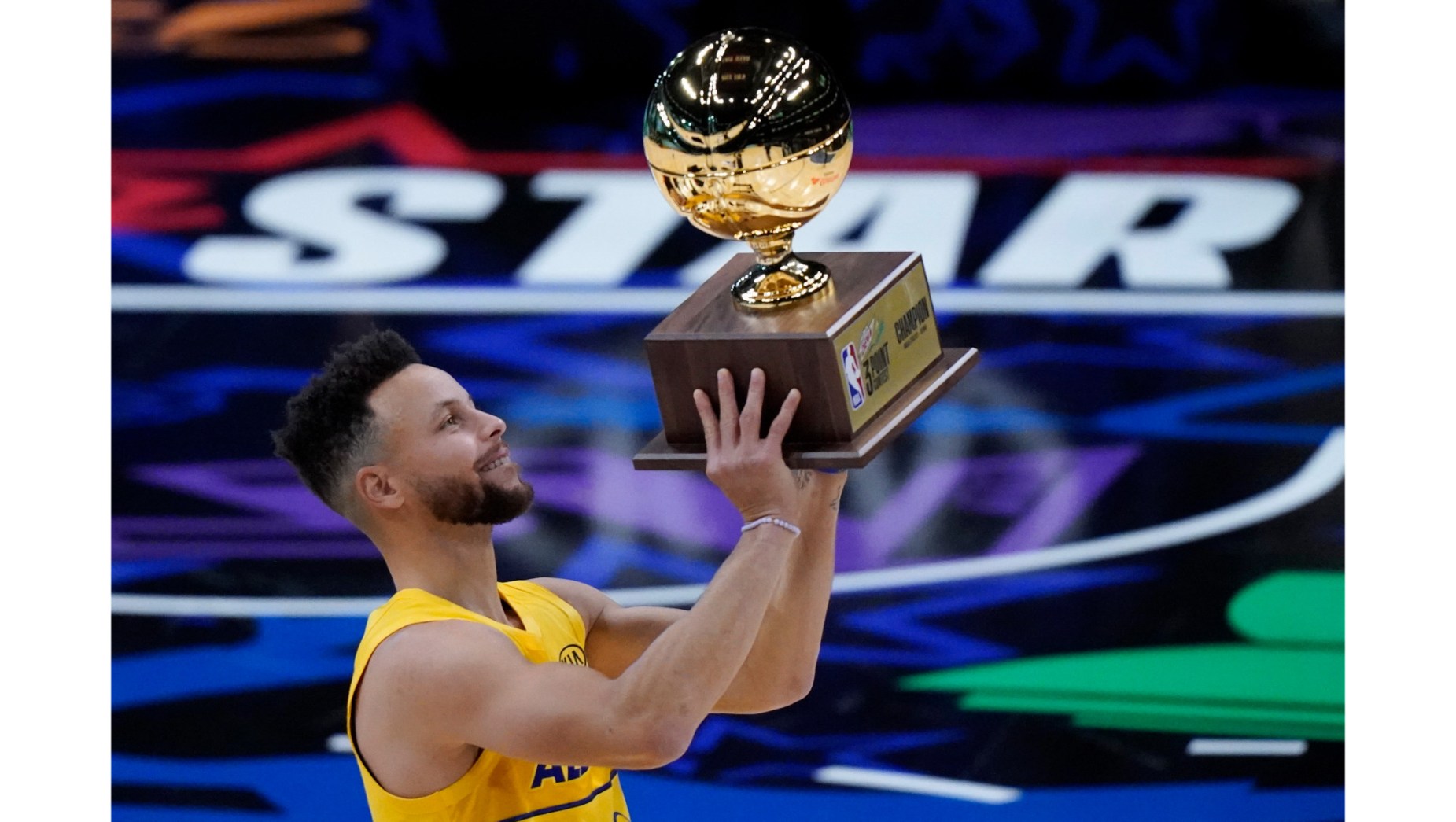 Steph Curry sinks last shot, wins another 3point contest Daily News