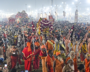 Maha Kumbh's third 'Amrit Snan' begins on Basant Panchami, CM monitoring situation since 3.30 am