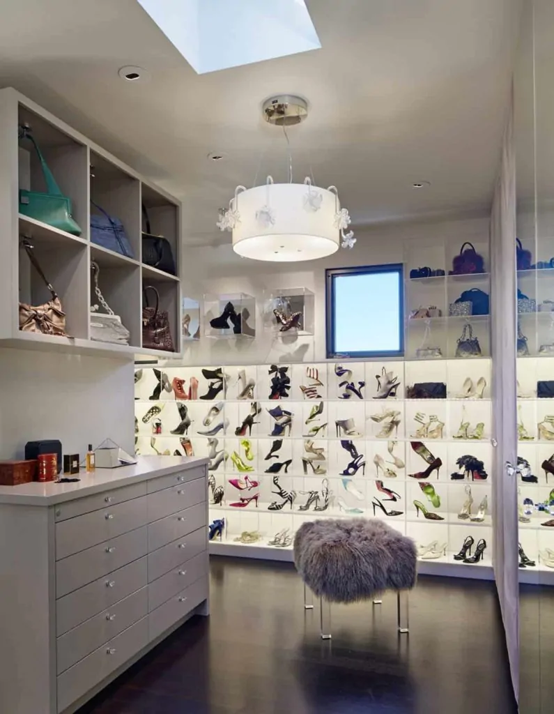 Closet Shoe Display