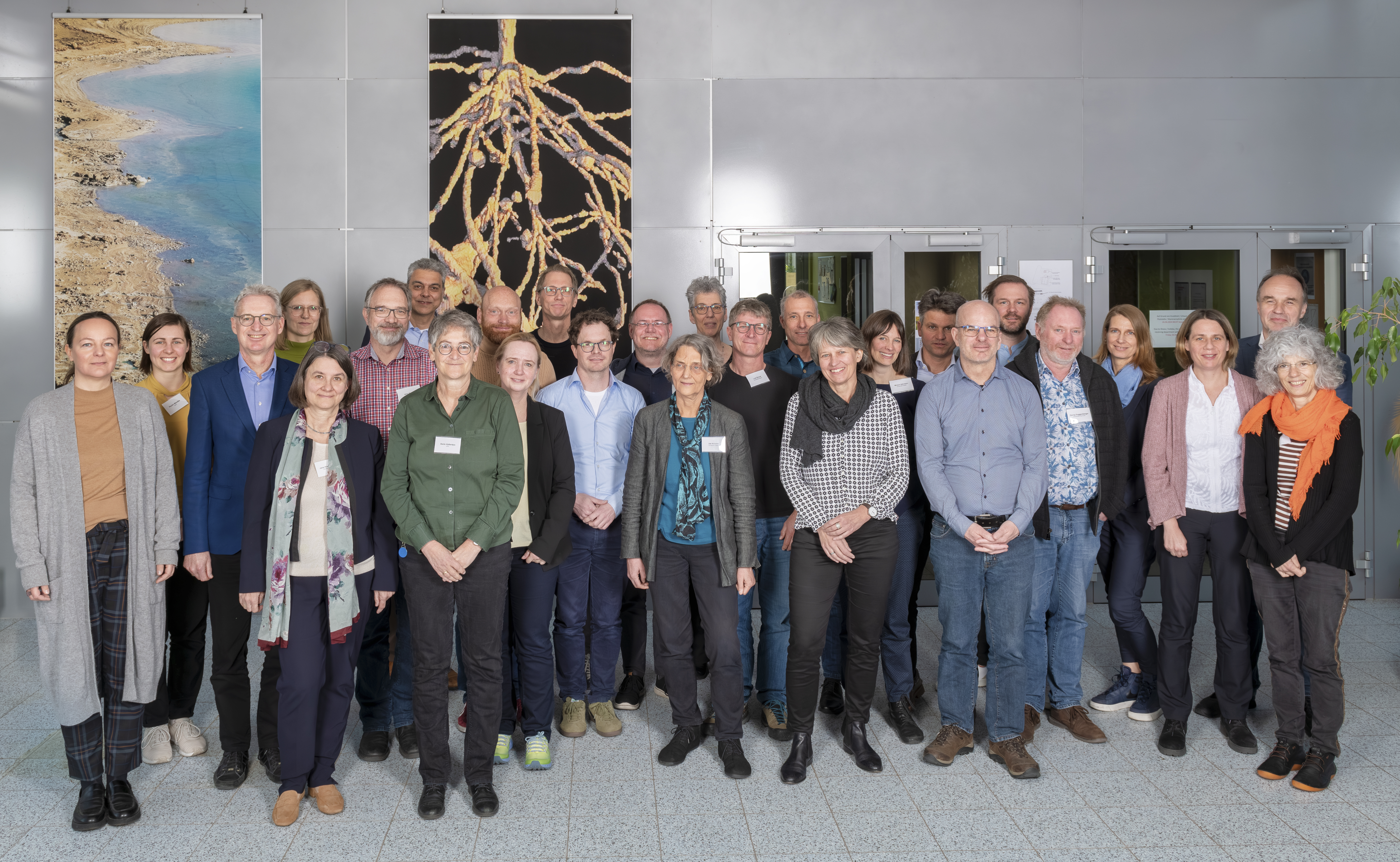 Group picture of the Members and permanent guests of the Permanent Senate Commission on the Transformation of Agricultural and Food Systems