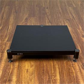 View a larger image of the VTI 3 Post Amp Stand (Black Cap, Black Pole, Black Shelf) BL304BB-01 here.