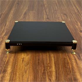 View a larger image of the VTI BL404GB-01 BL Series AMP Stand (Gold Cap Black Pole Black Shelf).